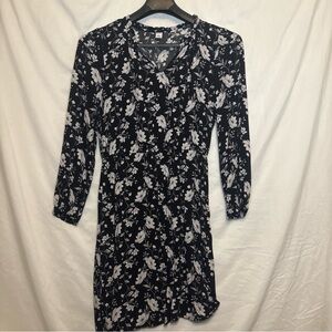 Old Navy Black and White Floral Dress